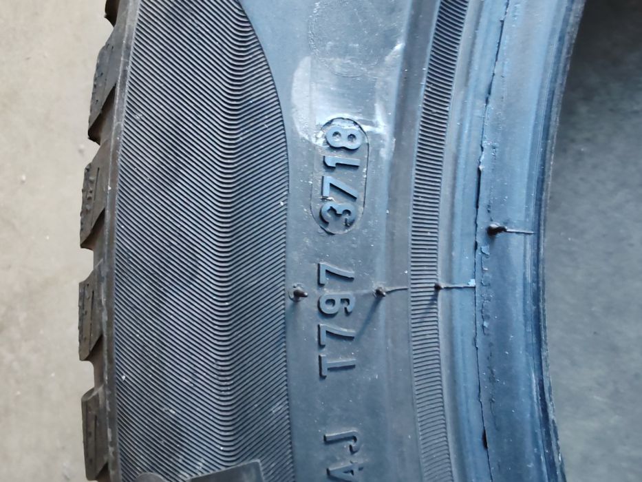 Vând anvelope second hand