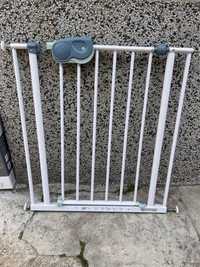 Предпазна преграда за врата или стълби