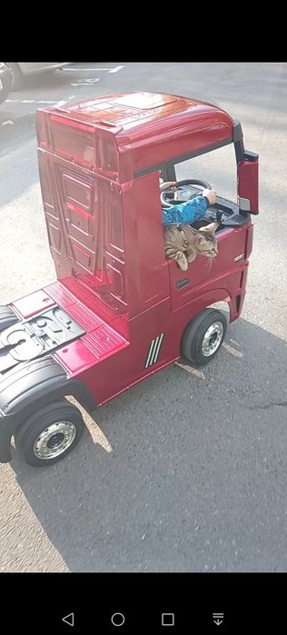 Mercedes Actros Electric pentru copii