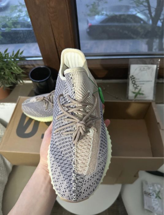 Adidas Yeezy Boost 350 V2 Ash Pearl 43 1/3