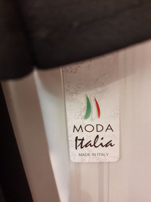 Разкроена дълга рокля