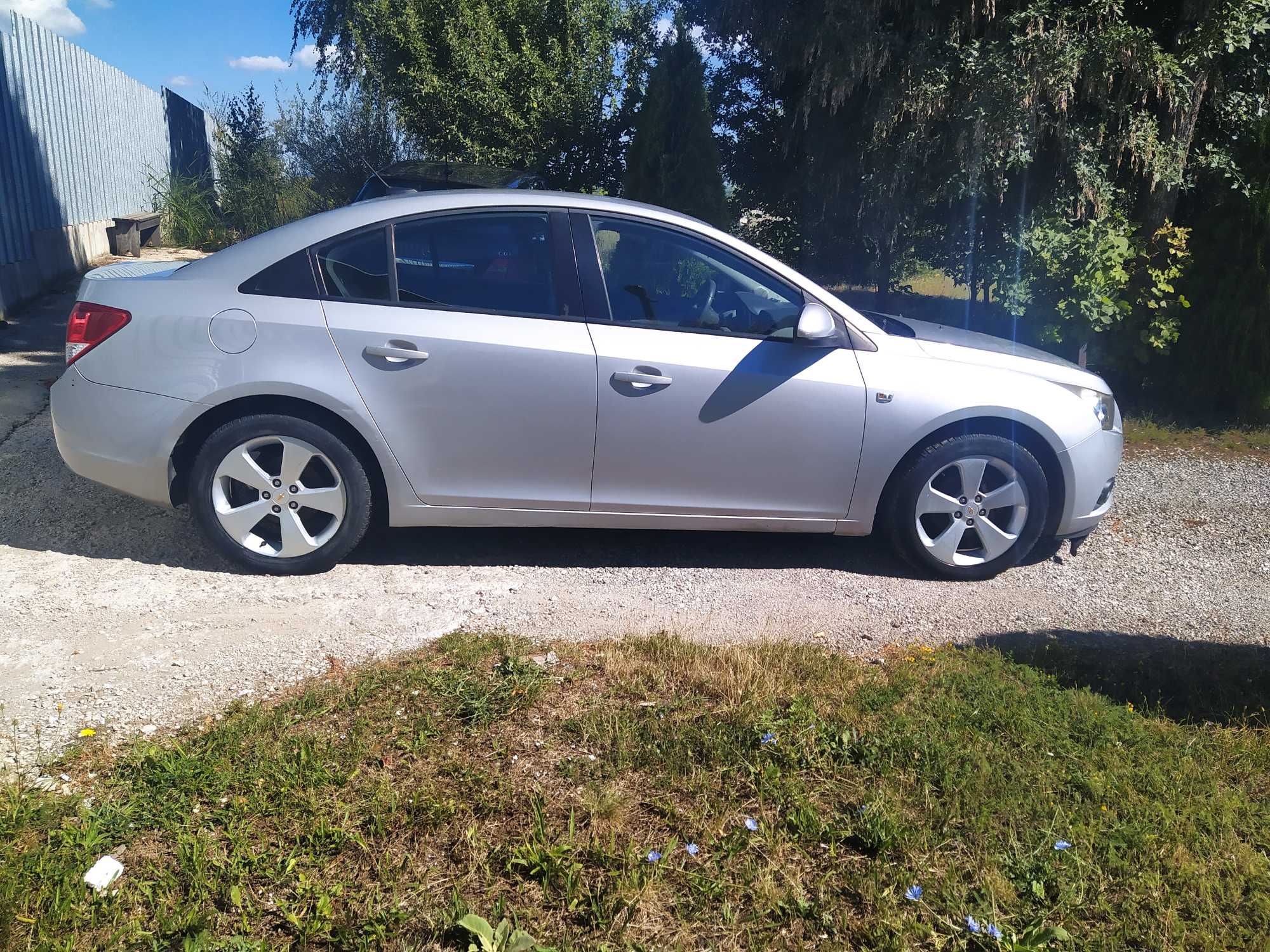 На части Шевролет Круз 1,6 бензин/газ 2010г. Chevrolet Cruze