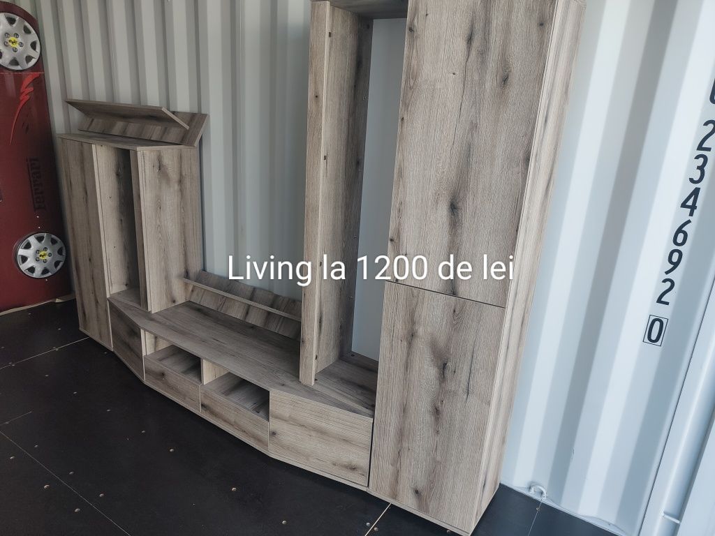 Diferite piese de mobilier noi din magazin