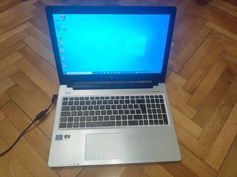 Laptop gaming ieftin Asus K56CM, I5, 8Gb Ram, SSD240nou, baterie noua.