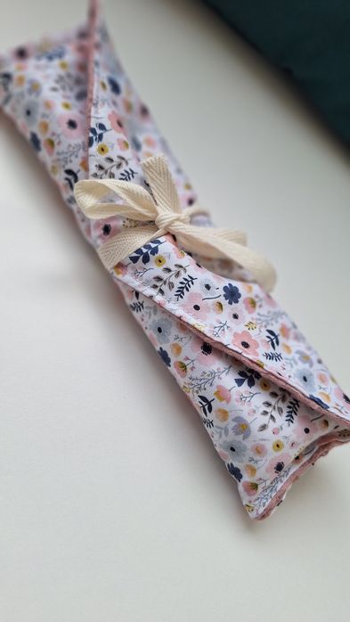 Duo travel set: cosmetic bag si pouch rulabil