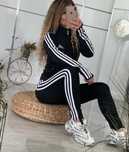 Дамски спортен сет