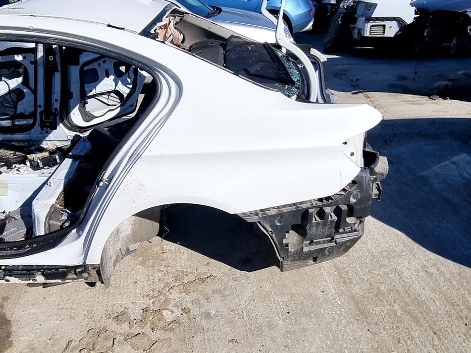 Aripa stanga spate Bmw 5 (F10) [Fabr 2011-2016] 2.0 N47D20 160KW / 218