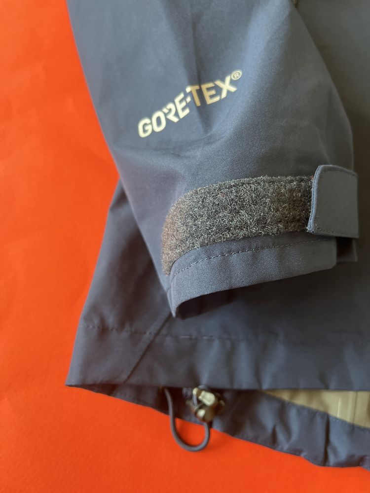BERGHAUS : Gore-Tex -  Дамско яке мембрана Л/ХЛ - Оригинал