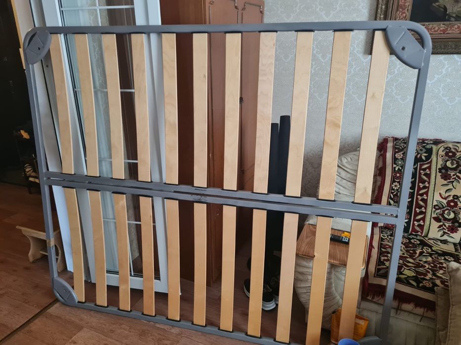 Продам кровать