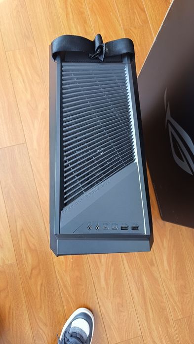 PC (calculator) Gaming, i5,  RTX 4060, 16GB, RAM, 1TB SSD.