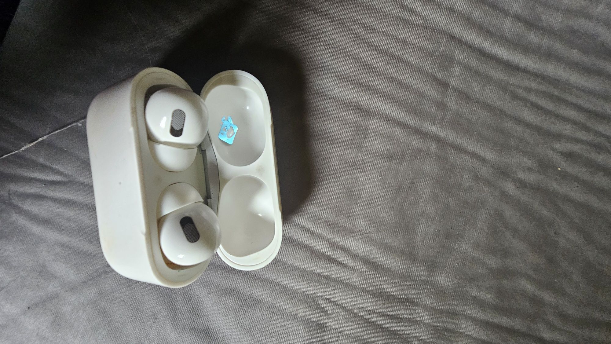 Airpods pro ( Аирподки )