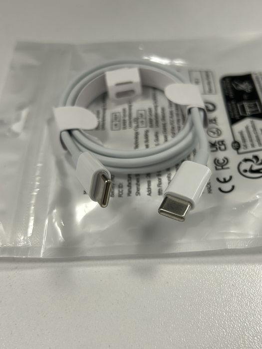 Cablu USB-C — USB-C