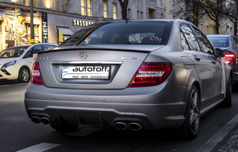 Body kit Mercedes W204 C-Class Facelift (11-13) AMG C63