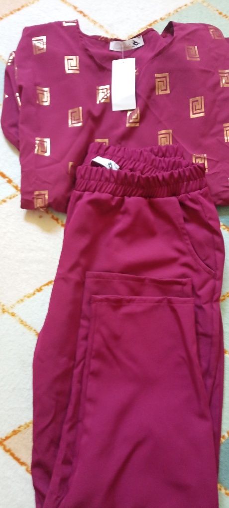 Costum damă  nou