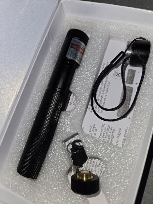 Vând laser profesional