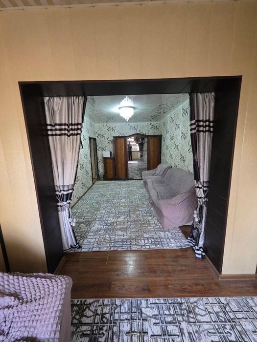 Яккасарай Площадь-52m2 2/2/5 
Ул.Башлык/Ремонт Хороший кирпич