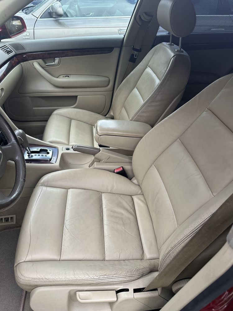 Far Faruri Audi  A4-B7 /Bi xenon