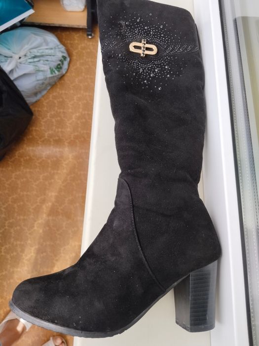 Сапоги зимние,р.37, новые.