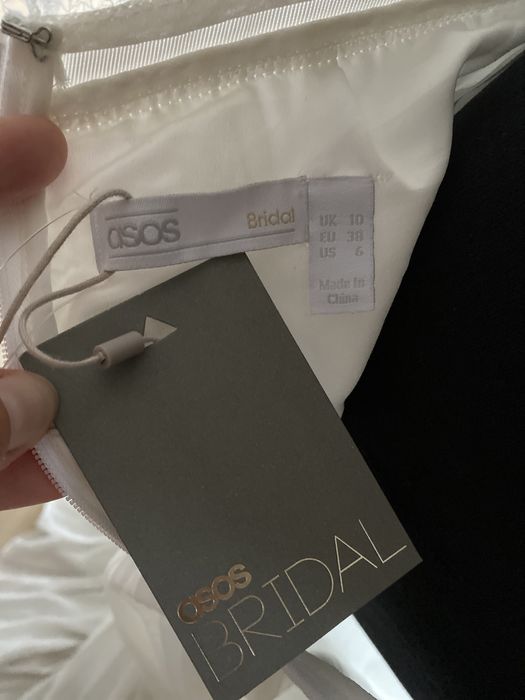 Rochie de mireasa Asos Bridal