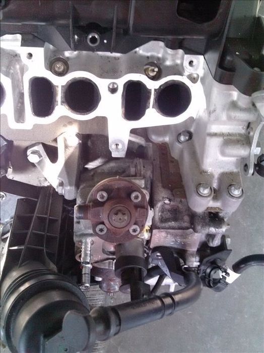 pompa inalte bmw seria 5 g30 g31 3.0 d an fabr. 2018