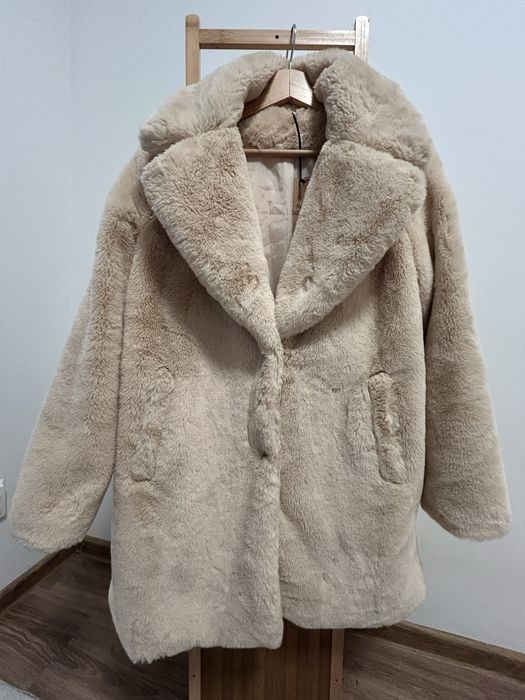 Haina de blana artificiala