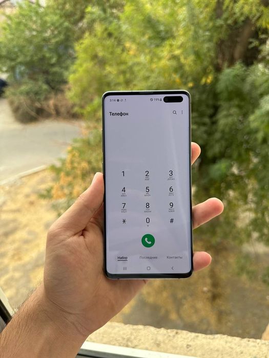 Samsung Galaxy S10 5G 256 Gb holati zor
