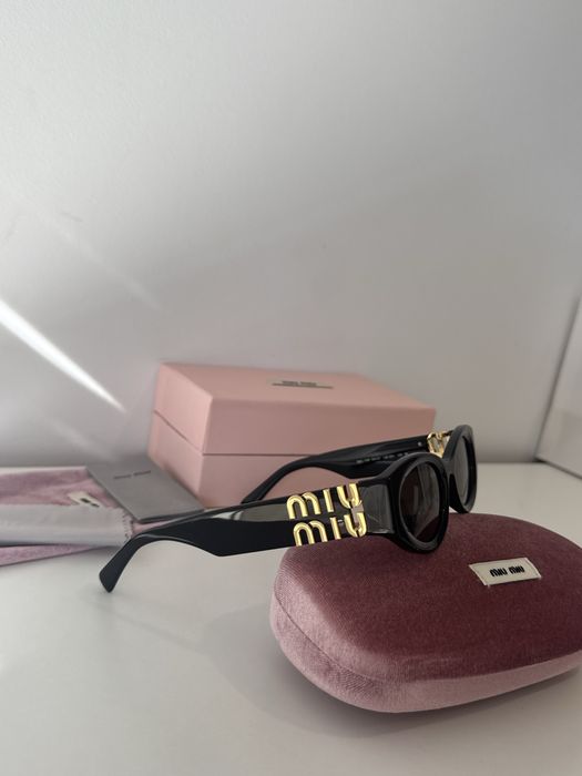 Ochelari de soare Miu Miu