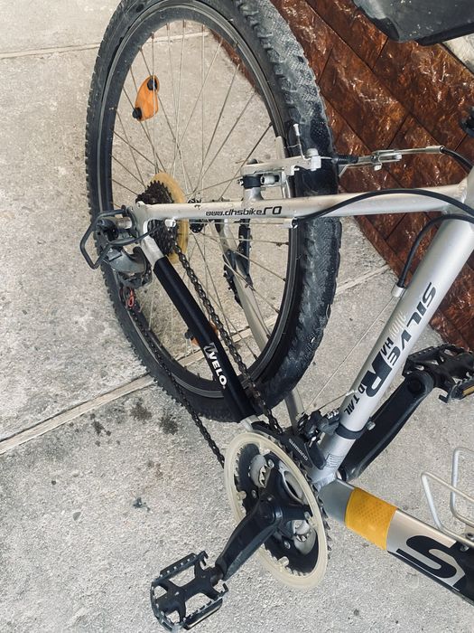 Bicicleta Silver cu semi-sistem Shimano