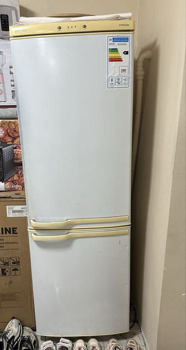 Холодильник бу в хорошем состоянии