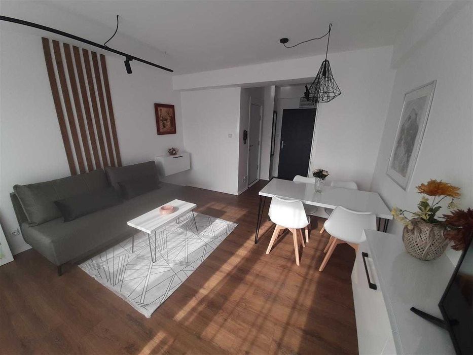 Дава се под наем Едностаен апартамент в Бургас, Лазур - 35 кв.м за 153 € - Снимка #2