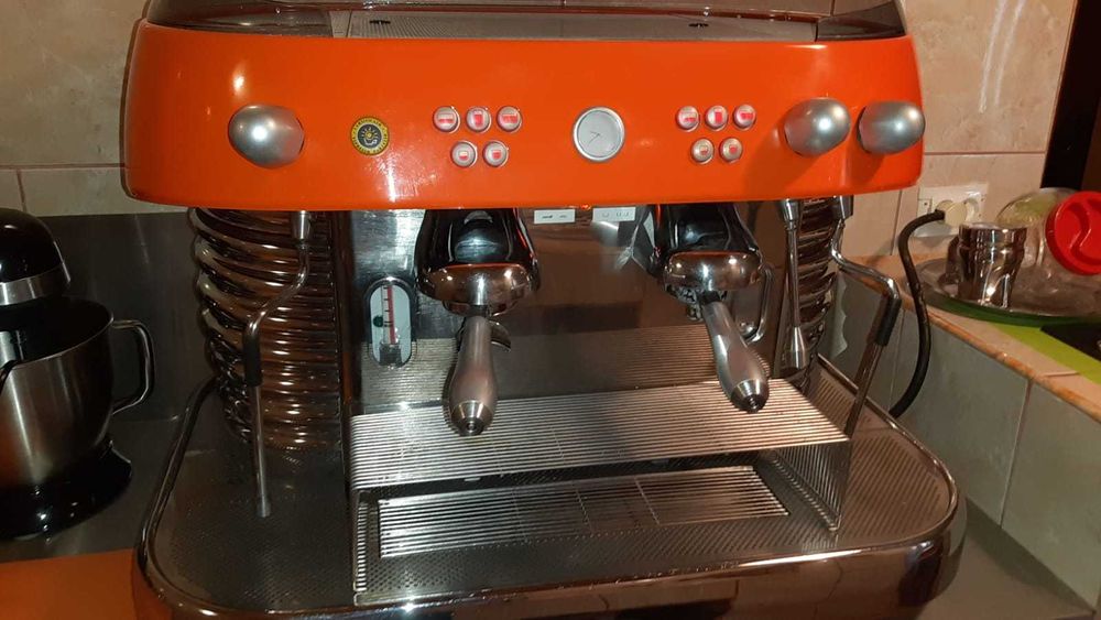 Vand Expresor profesional pentru cafenea