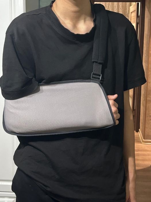 Бандаж плечевой фиксатор руки