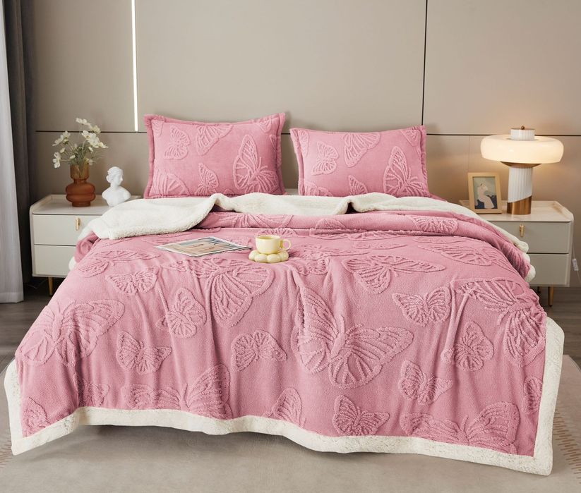 Vand en-gros lenjerii ,covoare ,adidasi