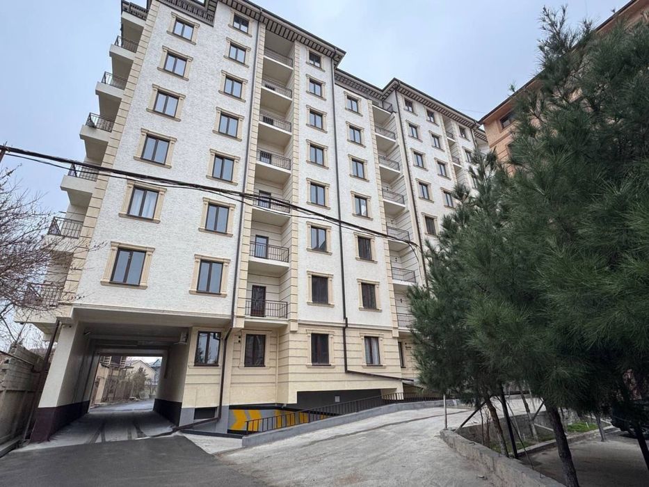 Продаётся 3х ком. студия квартира с евро ремонт от собственика