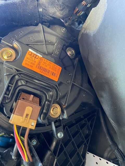 Aeroterma Audi A4 B6 B7 Seat Exeo 8E1820021B