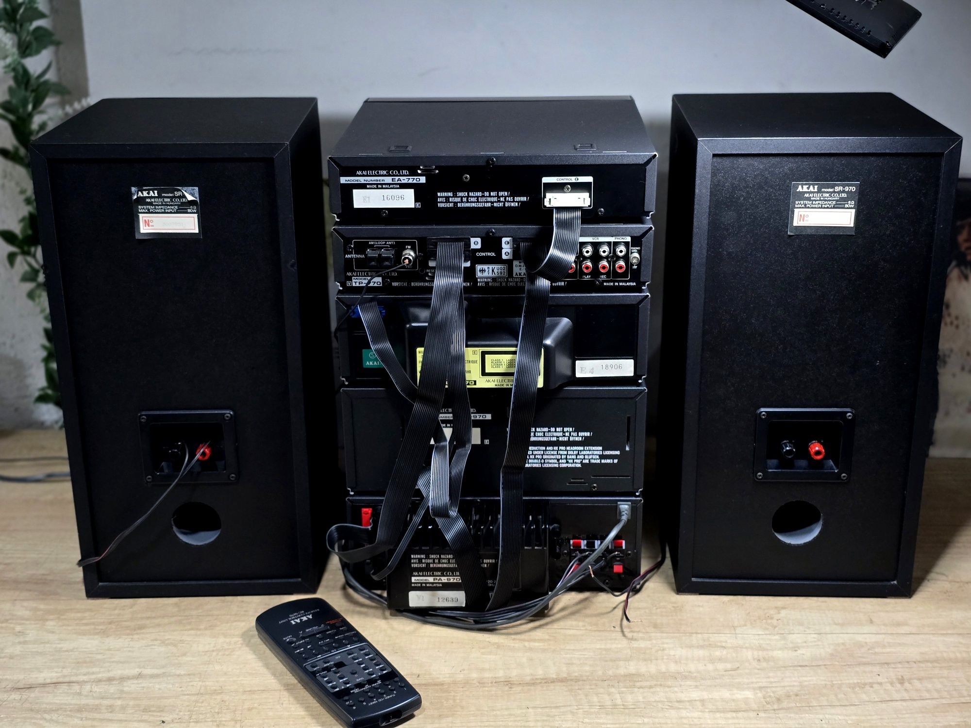 Linie audio AKAI pa-970, amplificator, procesor, pre, boxe, deck tuner