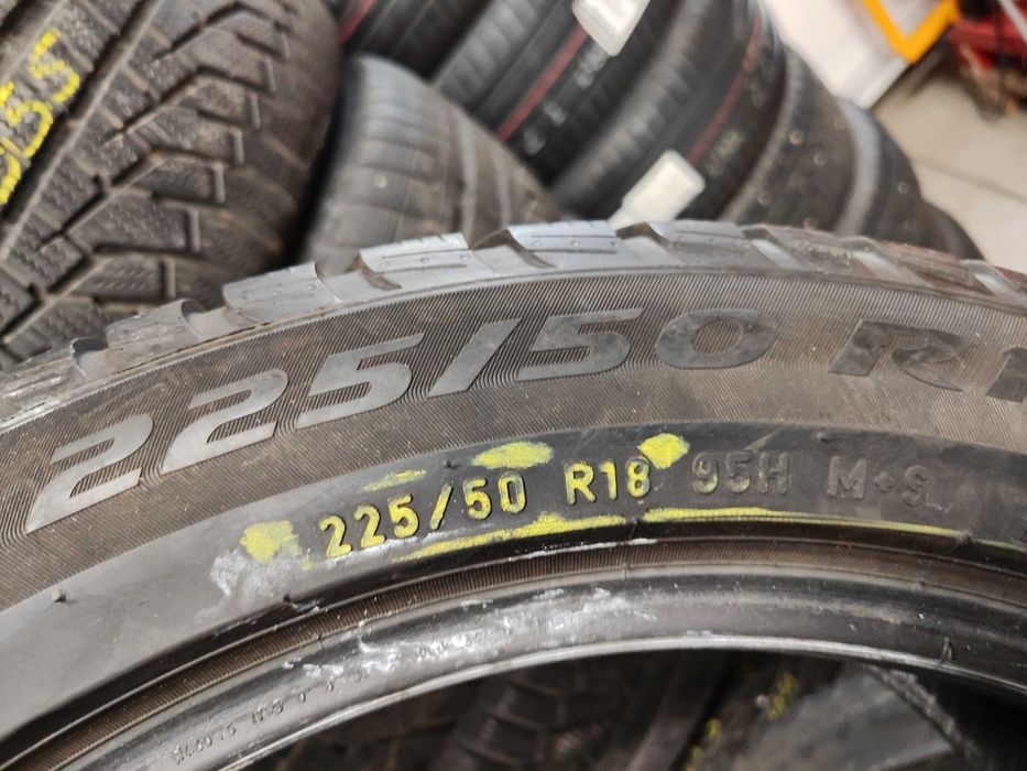 4бр. зимни гуми 225/50/18 Pirelli