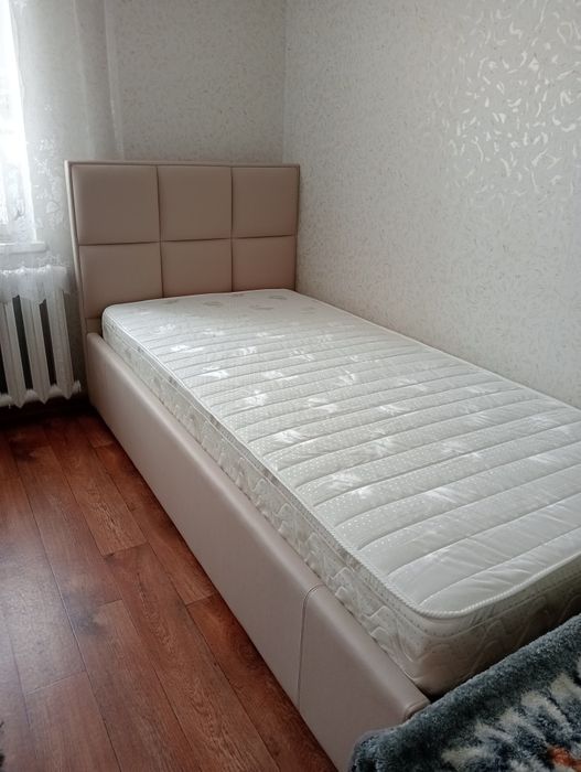 Кровать новая с подъёмным механизмом + короб для белья + матрас ортопе