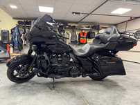 Harley-Davidson Touring Ultra Limited FLHTK 114