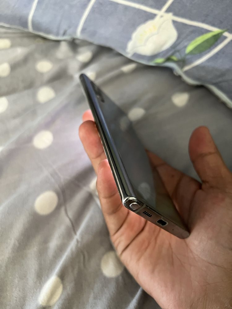 Samsung Galaxy note 10 5g 12 ga256 gb