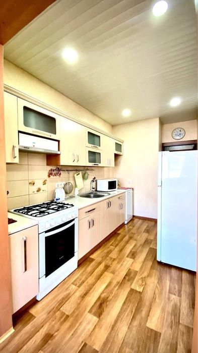 Продается уютная квартира в центре города