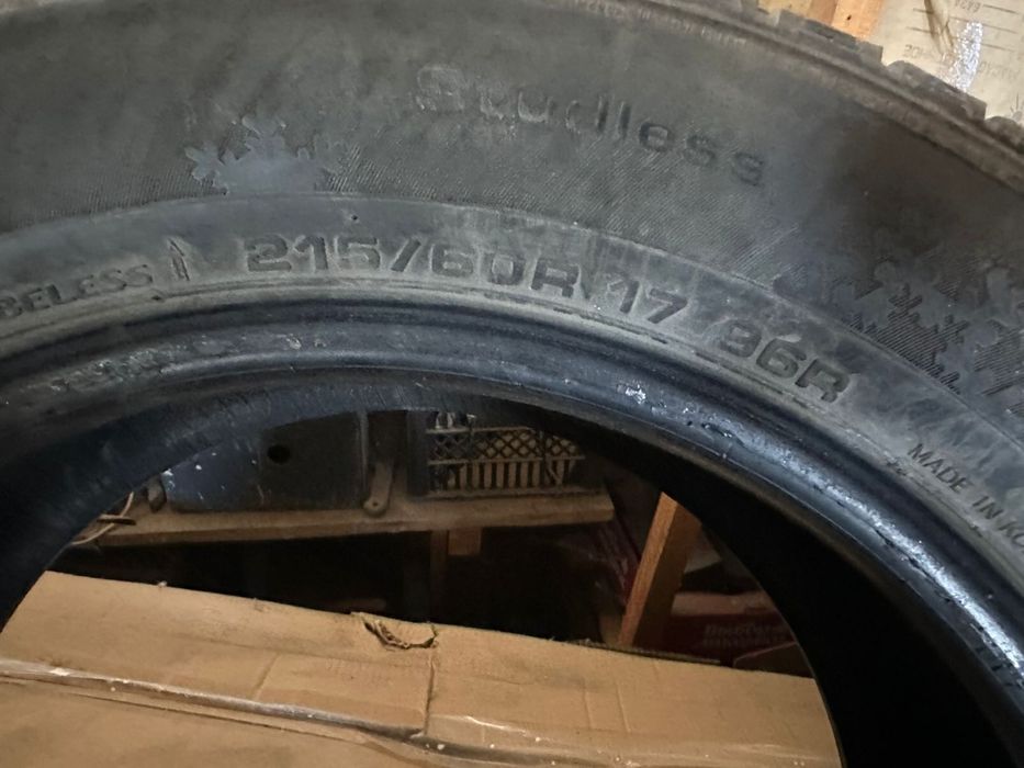 Продаю идеальные шины с дисками