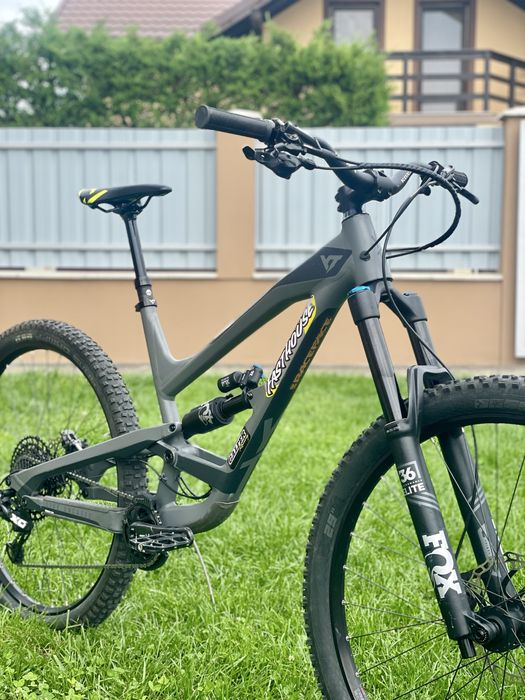 Yt industries capra core 3 2024- stare CA NOUA