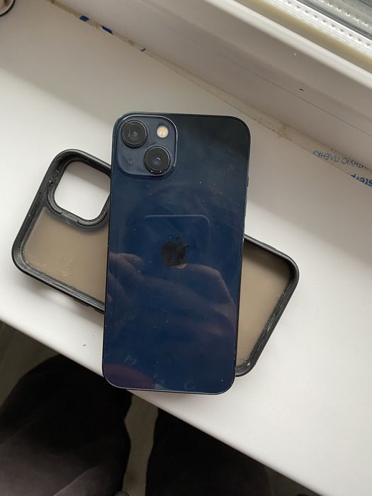 iPhone 13 128GB akb 79%