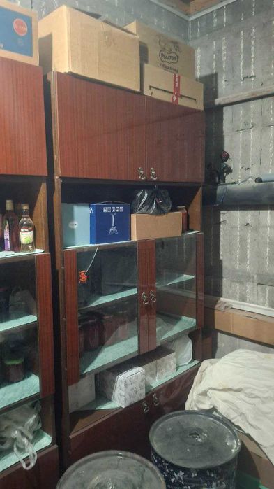 Трёхсекционный шкаф для гостиной — недорого