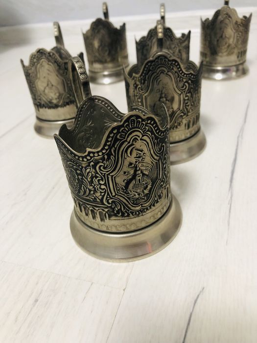 Подложка за чаши