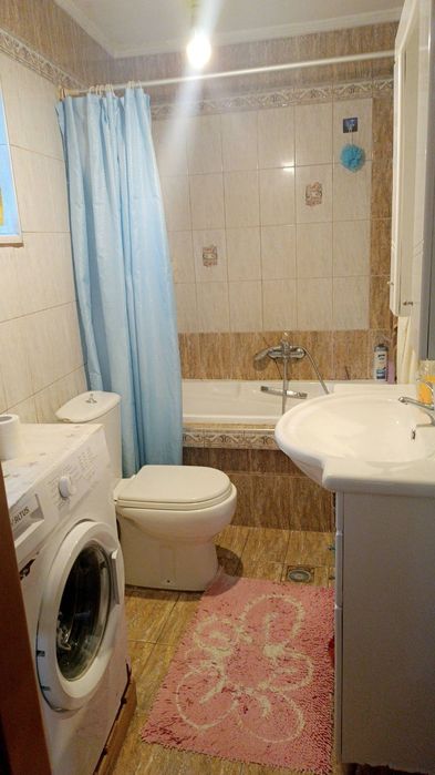Самостоятелна къща в Кавала