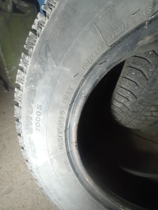 Продам шины 185/70 R14 Б/у