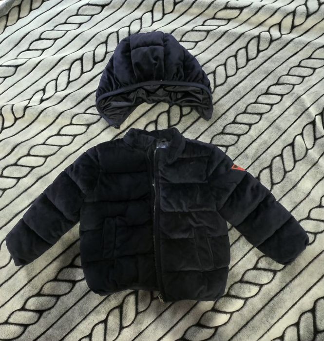 Оригинално яке guess