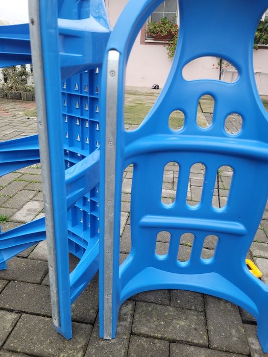 Sanie . 2 bucăți, noi.